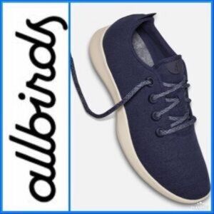 Allbirds Wool Runners in Tuke Midnight (Cream Sole)